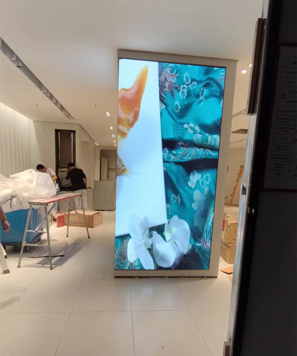 泰来商场门店转角LED显示屏